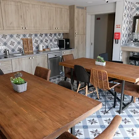 Хостел Royal Прайя-да-Витория