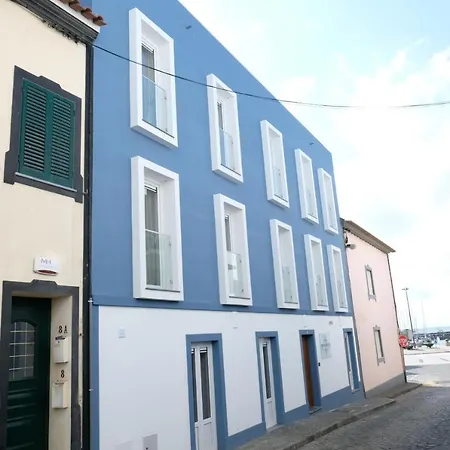 Royal Хостел *