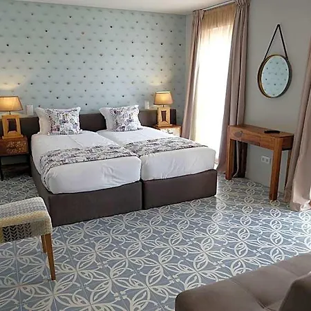 Royal Albergue Praia da Vitória